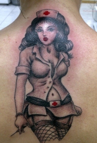 背部简单的性感护士纹身图案