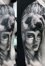肩部黑灰部落妇女与熊猫头盔纹身图案