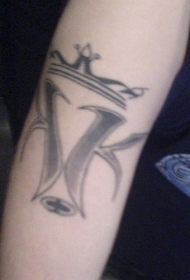 黑桃王冠图腾纹身图案