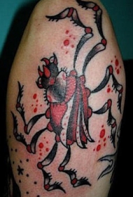 超现实的黑色和红色蜘蛛纹身图案