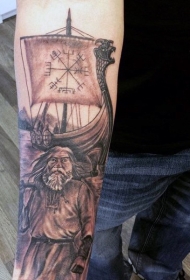 手臂棕色插画风格的维京勇士与帆船纹身