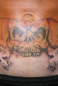 腹部黑白骷髅纹身图案