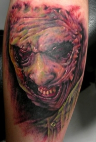 腿部阴森恐怖的恶魔纹身图片