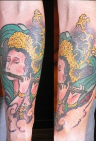 优雅的日式女孩纹身图案