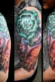 肩部彩色老漫画像彩绘深空纹身图片