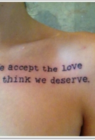 浪漫简单的黑色英文字母肩部纹身图案