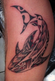 腿部彩色中型波利尼西亚风格鲨鱼纹身