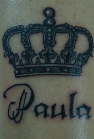 黑色皇冠字母纹身图案