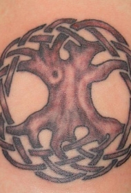 图腾树黑白纹身图案