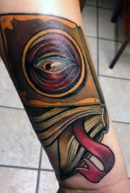 小臂神秘的彩色魔法书与眼睛纹身图案