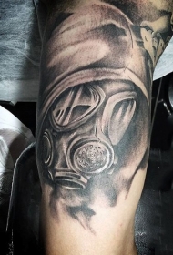肩部插画风格防毒面具纹身图片