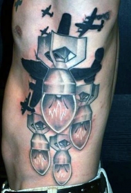 腰侧插画风格的炸弹形灯泡二战纹身图案