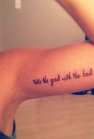 大臂精美的黑色英文字母纹身图案