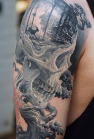 大臂骷髅与森林和鹿纹身图案