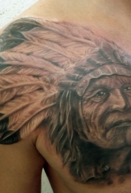 胸部印度人肖像羽毛头冠纹身图案