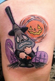 大腿彩色卡通滑稽怪物与南瓜形太阳纹身图案