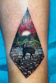 小腿彩绘几何和风景纹身图案