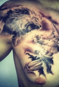 胸部彩色古希腊战斗和狮子纹身图案