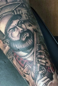 手臂现实风格的彩色人与小步枪纹身