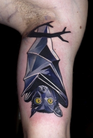 大臂new school彩色大蝙蝠纹身图案