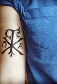手臂基督字母特殊符号黑色纹身图案