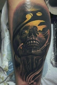 腿部彩色怪物头像纹身图案