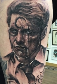 黑灰风格神秘的人与月亮肖像纹身图案