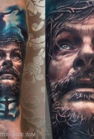 new school彩色耶稣肖像与十字架纹身图案