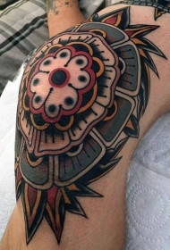 腿部老派风格的彩色大花纹身图案