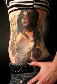 腰侧新学校彩色僵尸性感女子纹身图片