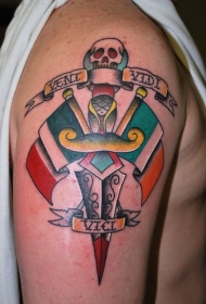 肩部彩色意大利符号纹身图案