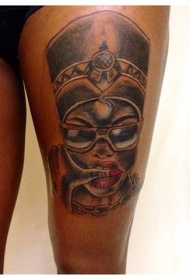 腿部彩色old school埃及女子纹身