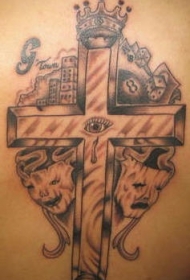 加冕皇冠十字架与眼睛面具纹身图案