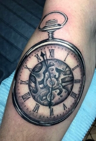 手臂华丽的复古怀表纹身图案