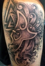 点刺风格黑色各种饰品纹身图案