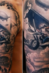 手臂old school彩绘鸟在飞机纹身图案