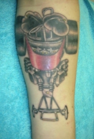 赛车俯视图纹身图案