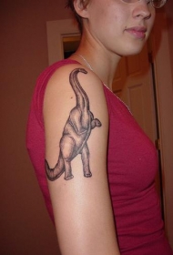 肩部黑棕色恐龙纹身图案