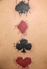 背部个性的泼墨彩色扑克牌符号纹身图案