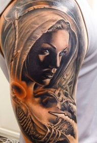 大臂new school彩色蓝眼睛女子纹身图案