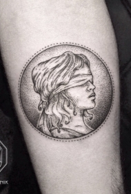 点刺风格黑色硬币闪闪的女人纹身图案