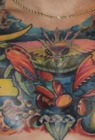 胸部彩绘令人毛骨悚然的水下动物纹身图案