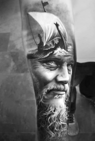 花臂黑灰逼真的海盗船上纹身图片