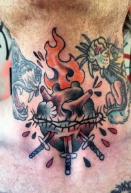 颈部老学校的风格彩色刀扎心脏纹身