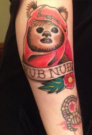 手臂老学校风格彩色小熊纹身图案