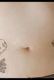 腰部线条上升翅膀的猫头鹰纹身