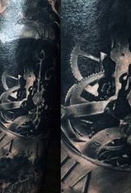 非常逼真的黑色机械时钟手臂纹身图案