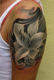 大臂写实黑色百合花纹身图案