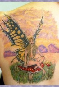 背部卡通精灵彩色纹身图案