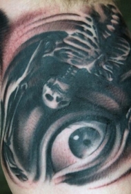 大臂神秘的眼睛和骷髅骨架纹身图案